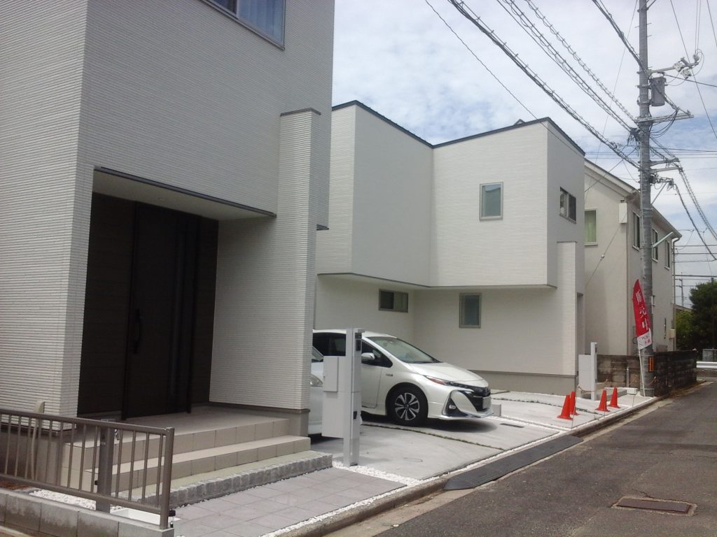 tochito茶屋町展示場