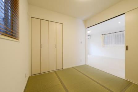白基調のさわやかな家