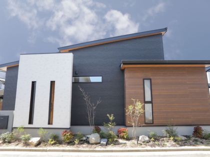 多彩な外観の家 ｜ 岡山市北区今岡注文住宅