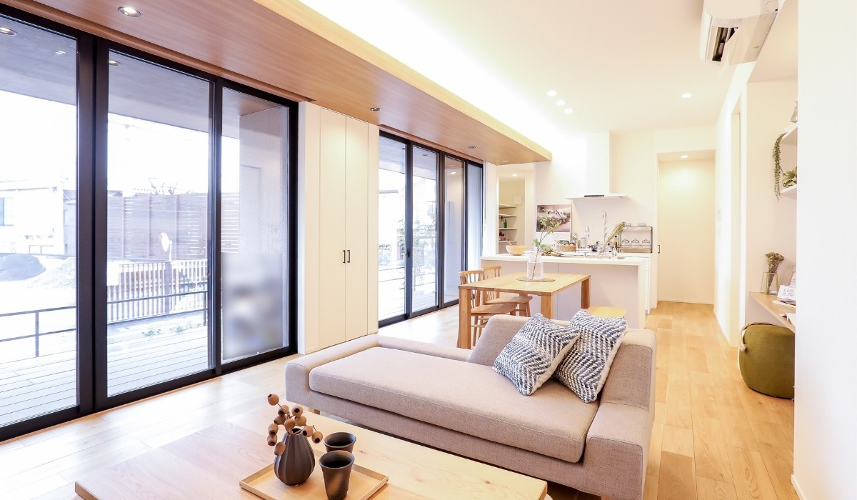 シンプルで暮らしやすい、現代的な平屋の家