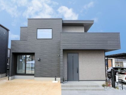 家族の集うダウンフロアのある家