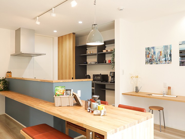 ｷｯﾁﾝ収納はﾋﾞﾙﾄｲﾝ収納を採用。すっきりとﾓﾉが多いｷｯﾁﾝ周りを整理整頓でき、さっと隠せ心地のいい空間に。